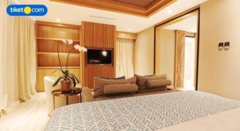 Hotel The Rinra Makassar Exterior foto
