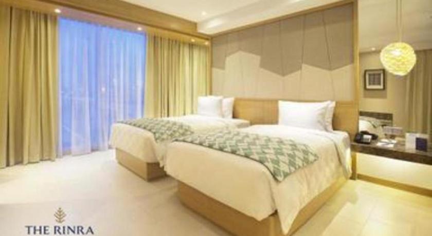Hotel The Rinra Makassar Exterior foto