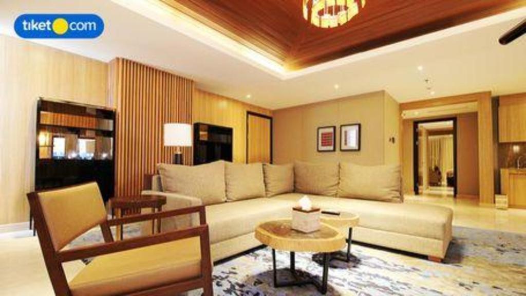 Hotel The Rinra Makassar Exterior foto